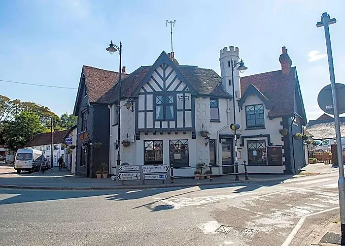 Kings Arms Hotel