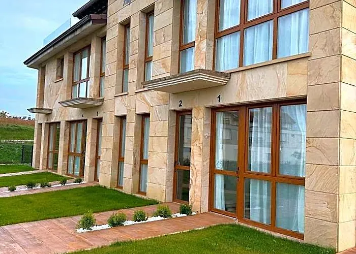 Apartamentos Villa Alemar Playa De Somo