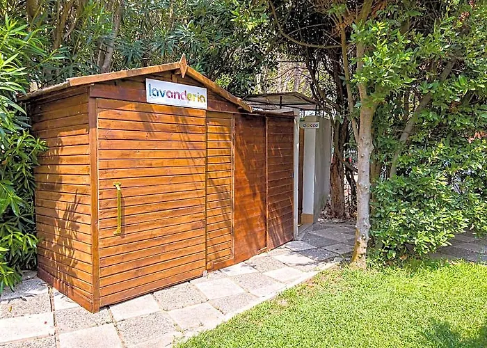 Residence Borgo Latino- Localo