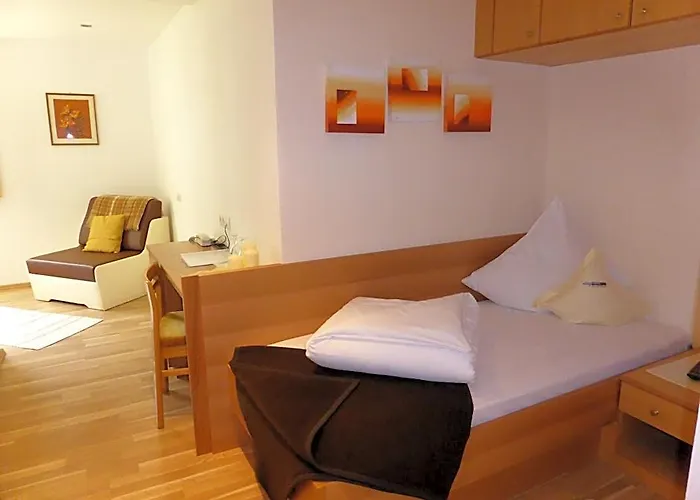 Lapis Monti Apartments & Suites