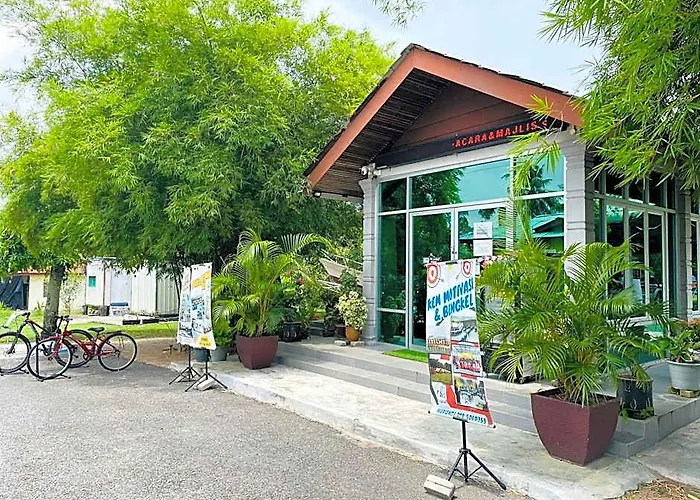 Tanjung Uda River Resort
