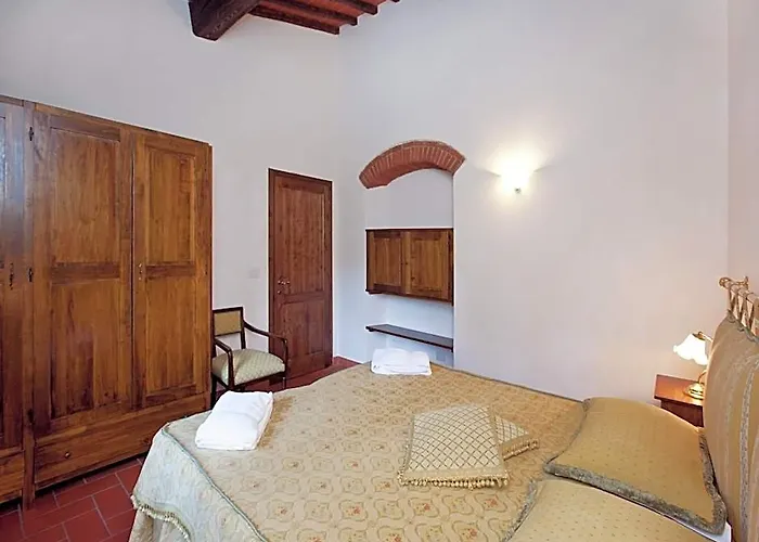 Tuscan Stay In Wine Country
