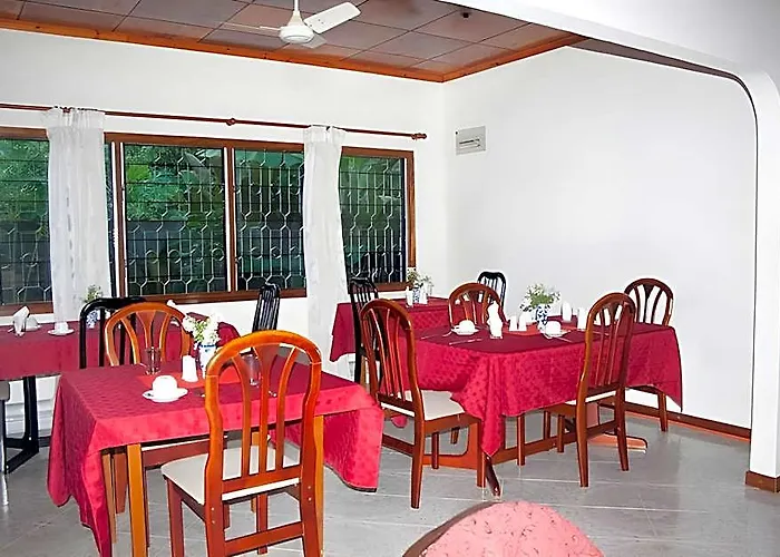 Villa De Roses