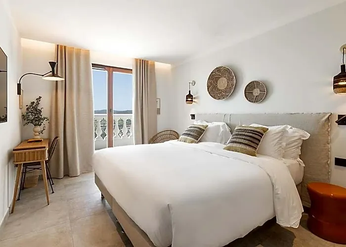 Le Mirage