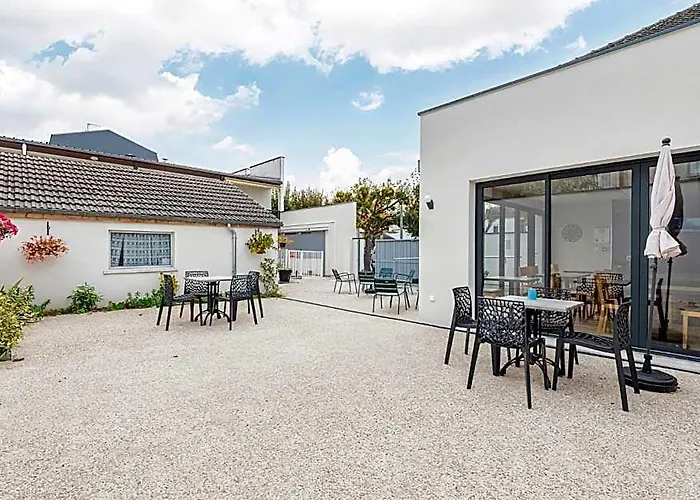 Logis Hotel Au Tambour