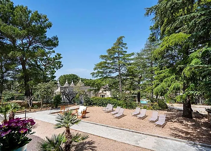 Guesthost - Borgo Lucia Trulli With Pool