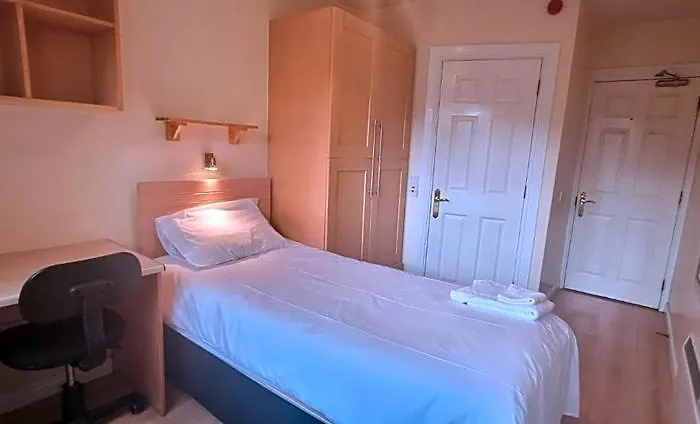 Staysligo Rooms