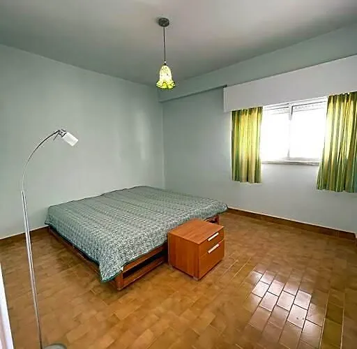 2 Floor Apartment In Alvor