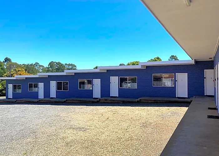 The Frontier Motel