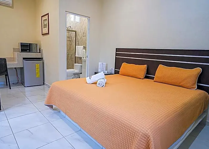 Hotel Y Suites Los Encantos