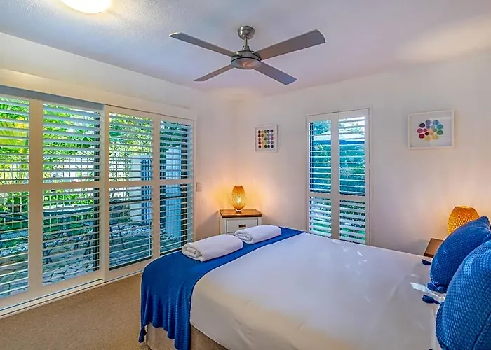 Noosa Boutique Apartments & Elkhorn Villas