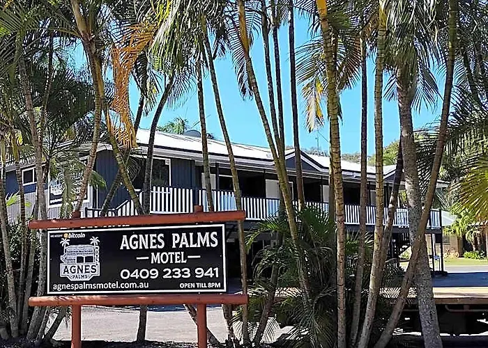 Agnes Palms Motel