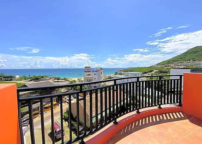 Hana B & B