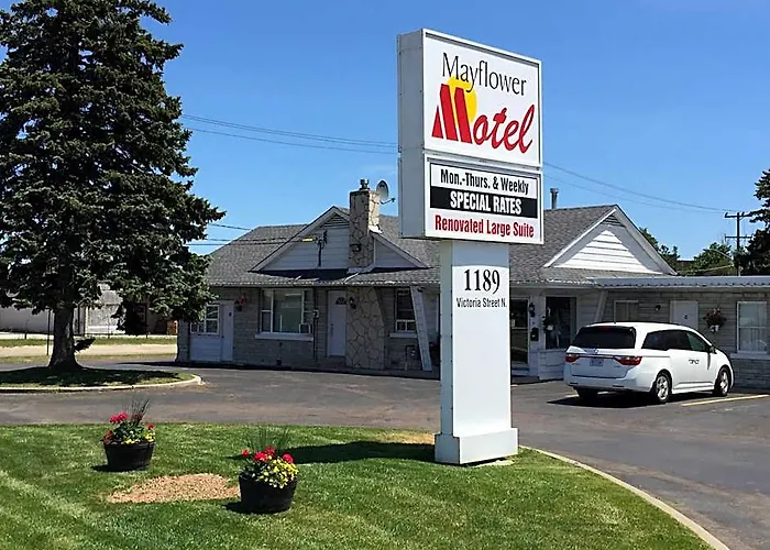 Mayflower Motel