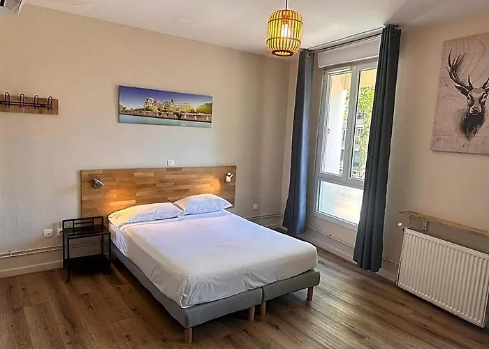 Hotel In Paris