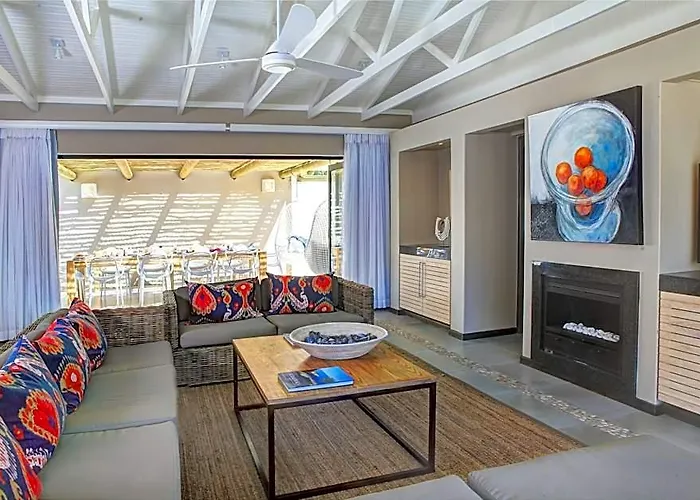 Scallop Guest Lodge