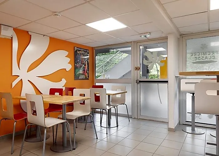 Premiere Classe La Ville Du Bois