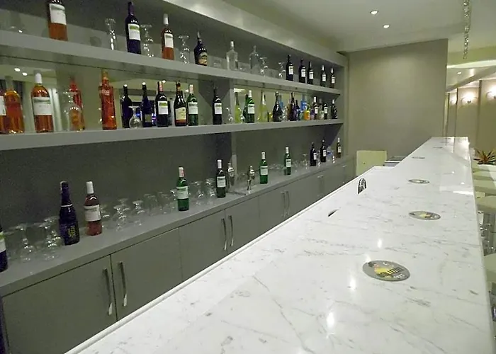 Winecity Hotel
