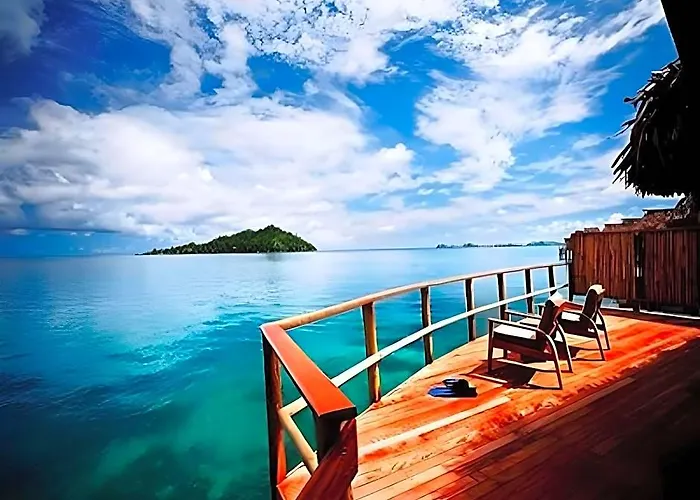 Likuliku Lagoon Resort
