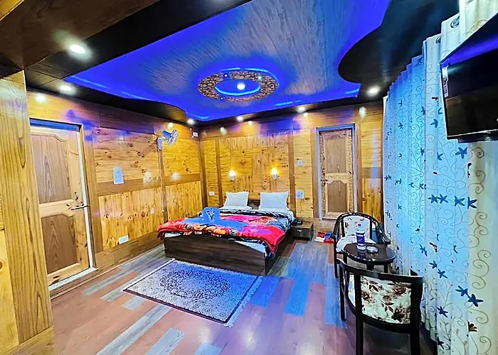 Hotel Sonamarg Inn