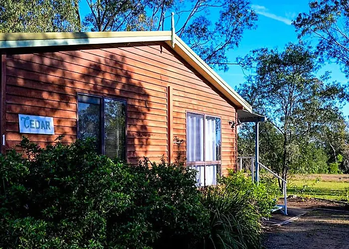 Cabins On Halls