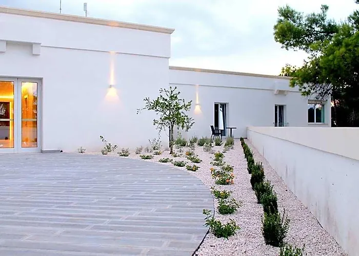 Giardino Dei Pini - Boutique Hotel
