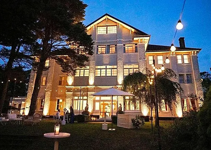 The Robertson Hotel