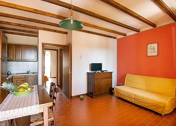 Apartments 4 Beds, First Floor With Private Outdoor Area, In Residence With Swimming-Pool