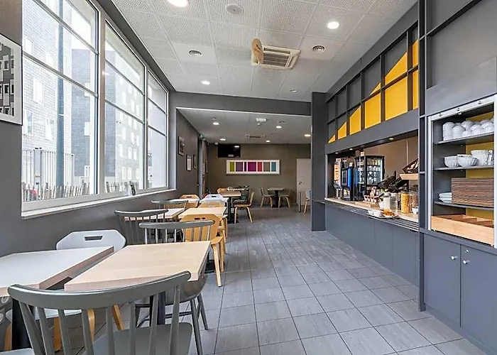 B&B Hotel Lille Roubaix Campus Gare
