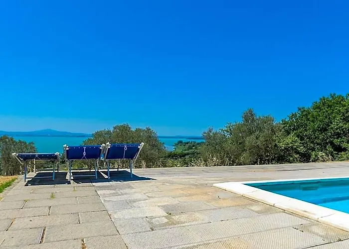 Poloturisticoumbria Rustico Con Piscina Vista Lago