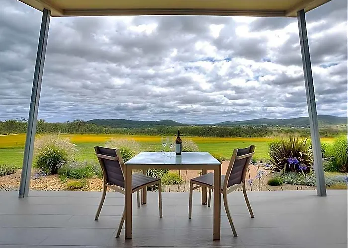 Azjure Studio Retreat