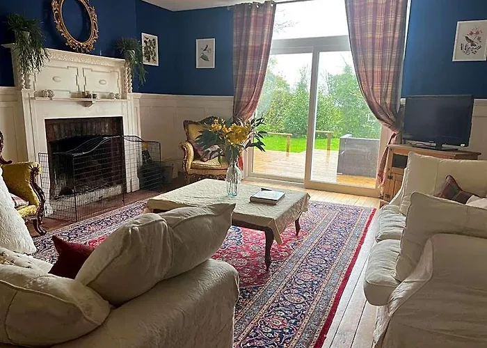 Guestling House