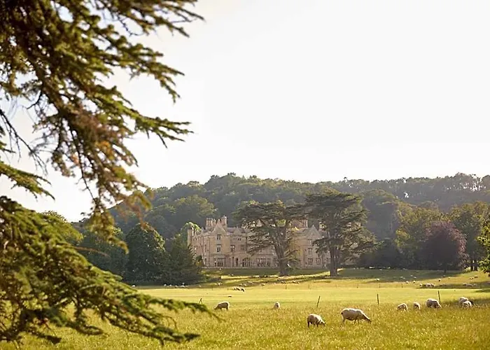 Dumbleton Hall