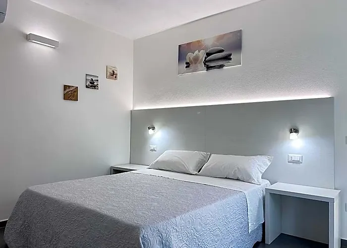 Longevity Hotel