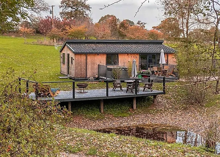 Riverside Cabins