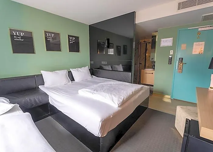 Yup Hotel - Different Hotels-New