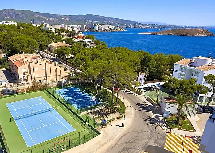 Globales Cala Vinas Adults Only 16+