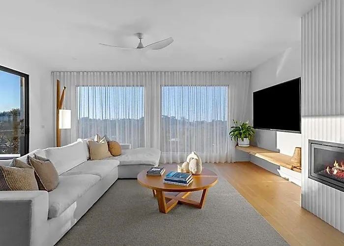 Panoramic Bayview Luxe