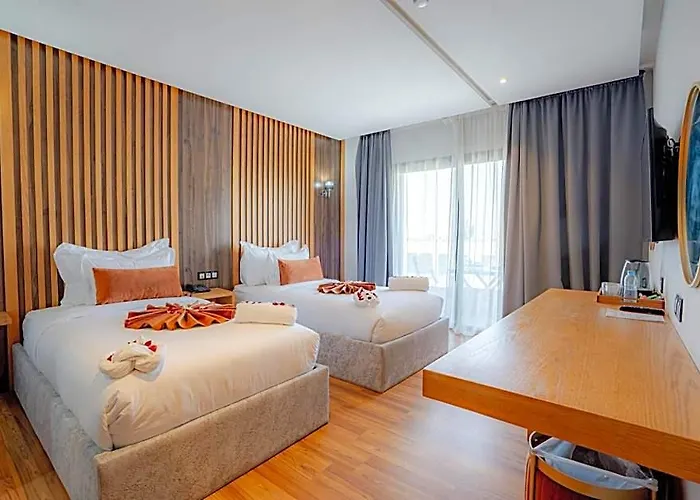 Razane Hotel