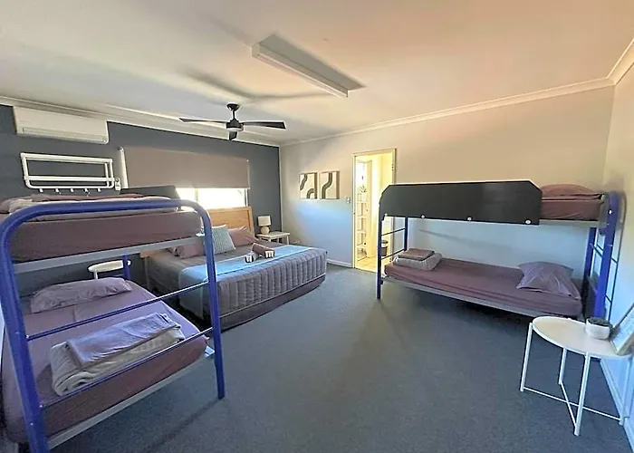 Kalbarri Inn