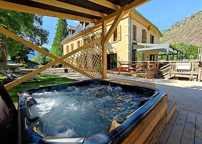 Bo Lodge