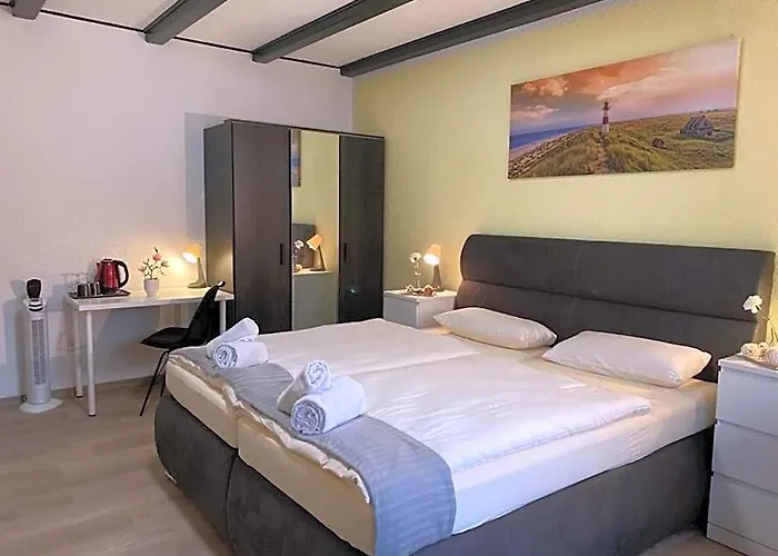 Varel Bay Hotel