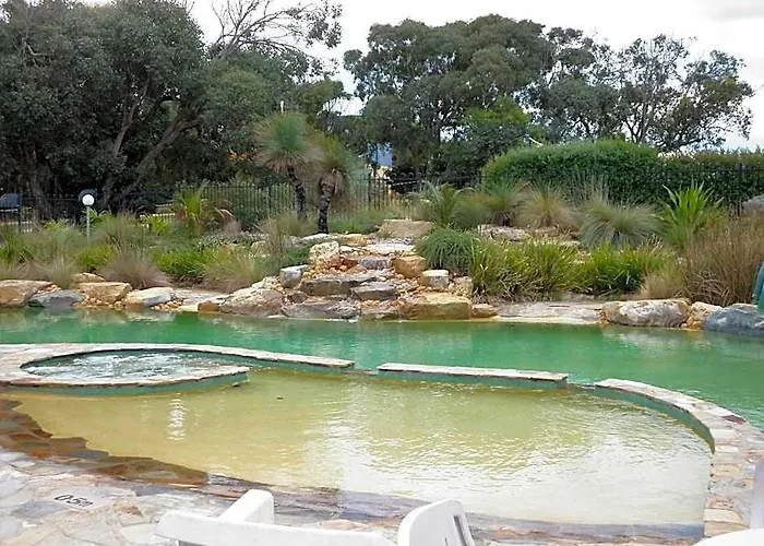The Lakes Beachfront Holiday Park