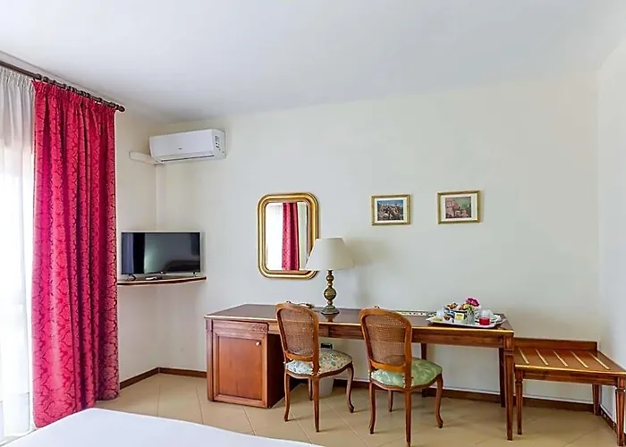Hotel Sakura, Sure Hotel Collection By Best Western