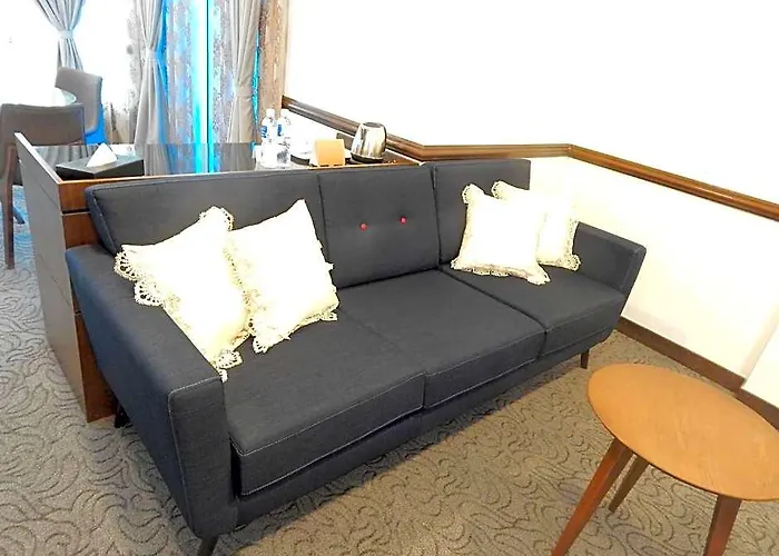 Hotel Adya Express Chenang