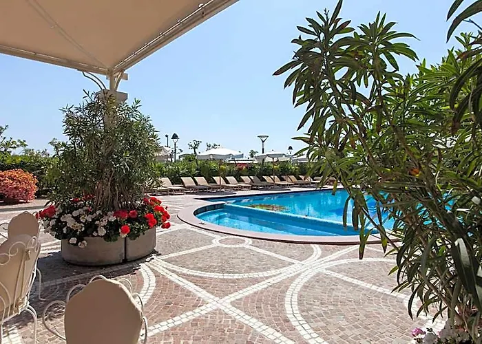 Palace Hotel