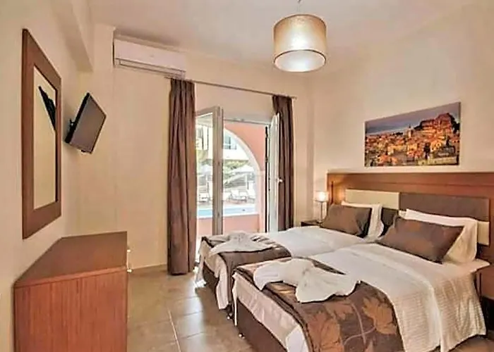 Bella De Lux Apts
