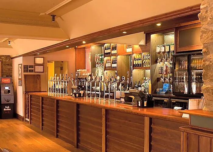 Premier Inn Dundee West