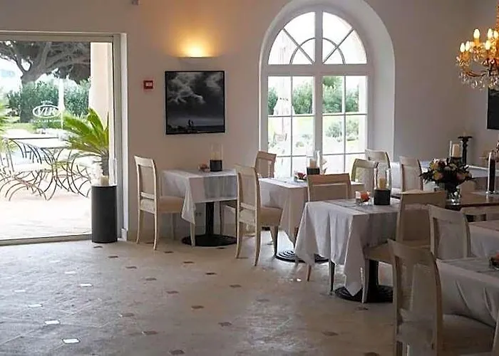 Hotel Villa Les Rosiers