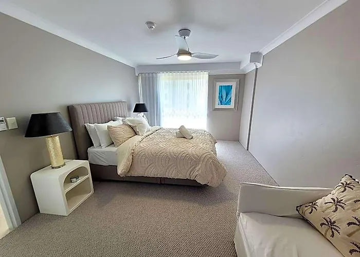 Surfers Chalet